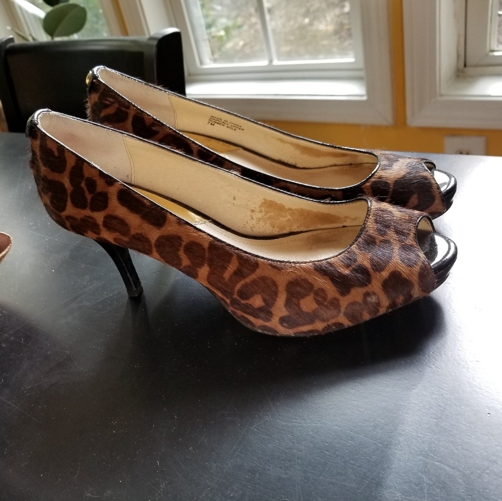High heels - Picture 1 of 3